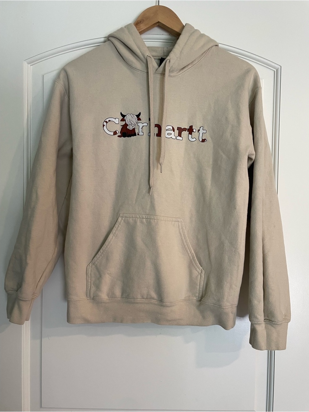 Highland Cow C*rhartt Beige Pullover Hoodie Hooded Logo Graphic Print Pockets S